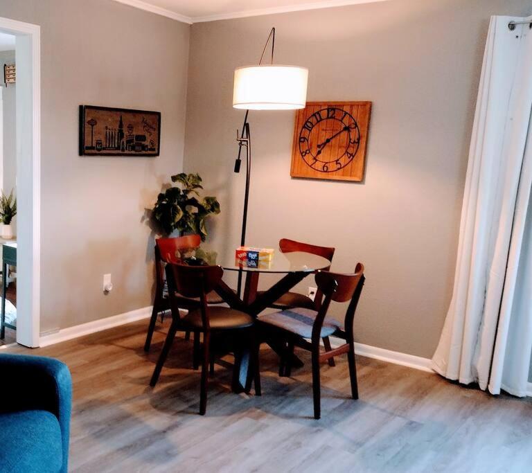 שוני 1908 Modern Farmhouse On Large Private Treed Lot מראה חיצוני תמונה