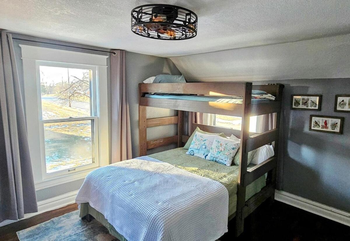 שוני 1908 Modern Farmhouse On Large Private Treed Lot מראה חיצוני תמונה